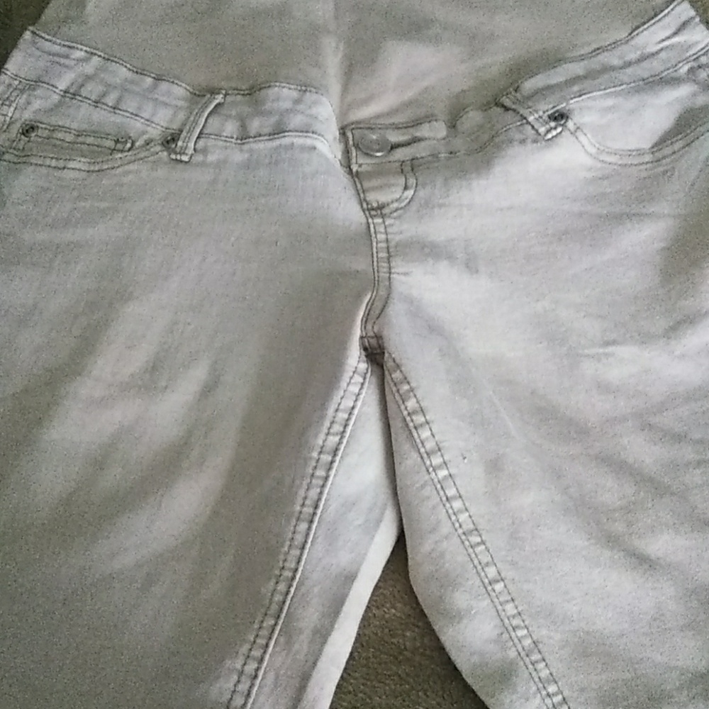 Maternity jeans